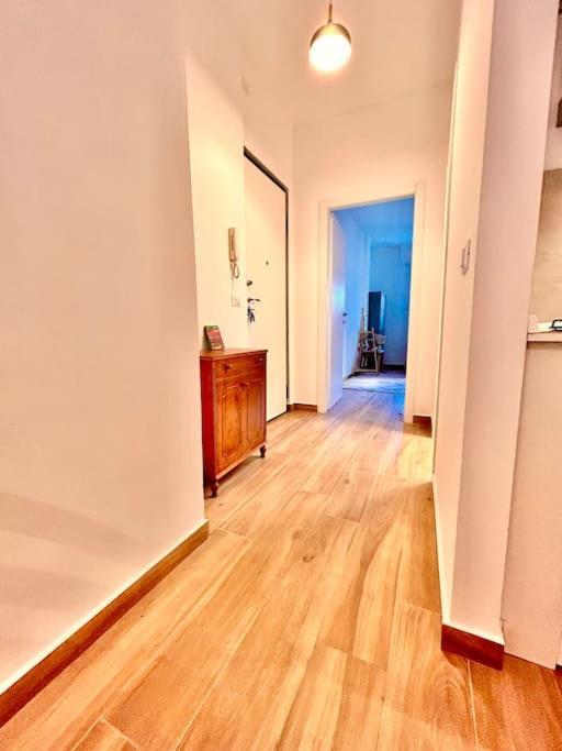 Nuovo Appartamento A Due Passi Dal Centro Turín Exterior foto