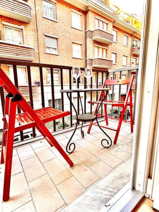 Nuovo Appartamento A Due Passi Dal Centro Turín Exterior foto