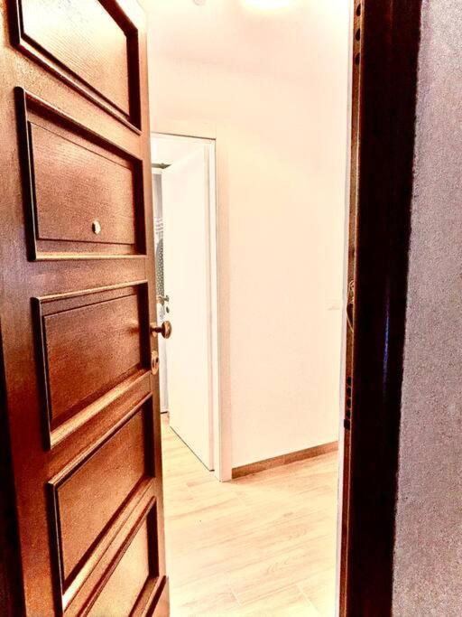 Nuovo Appartamento A Due Passi Dal Centro Turín Exterior foto